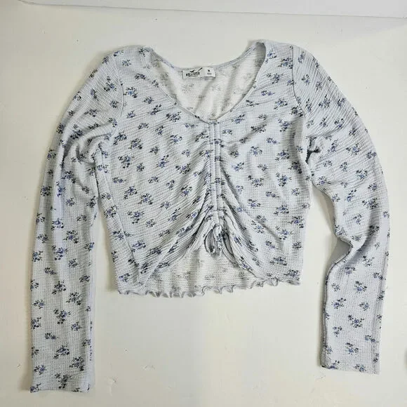Hollister Medium Blue Dainty Floral Crop Top Long Sleeve - Picture 1 of 7